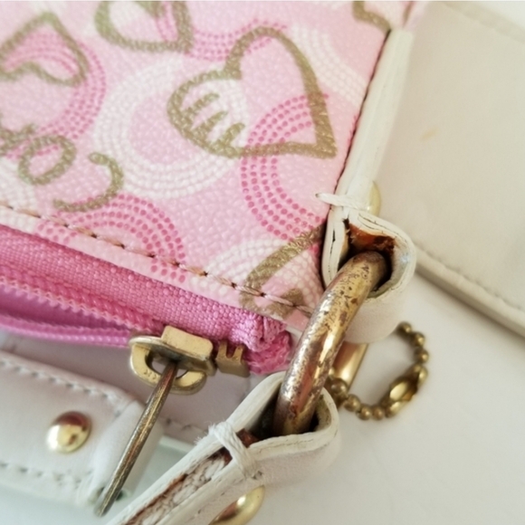 Coach Waverly hearts Swingpack Crossbody bag - Picture 11 of 11